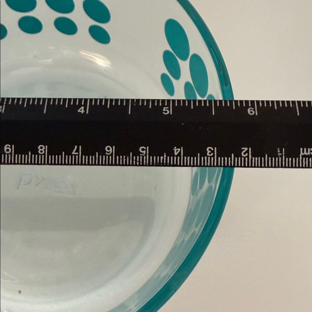 Pyrex 1 Qt Glass Bowl with HTF Turquoise Polka Dots 7201 VGUC - Picture 5 of 8
